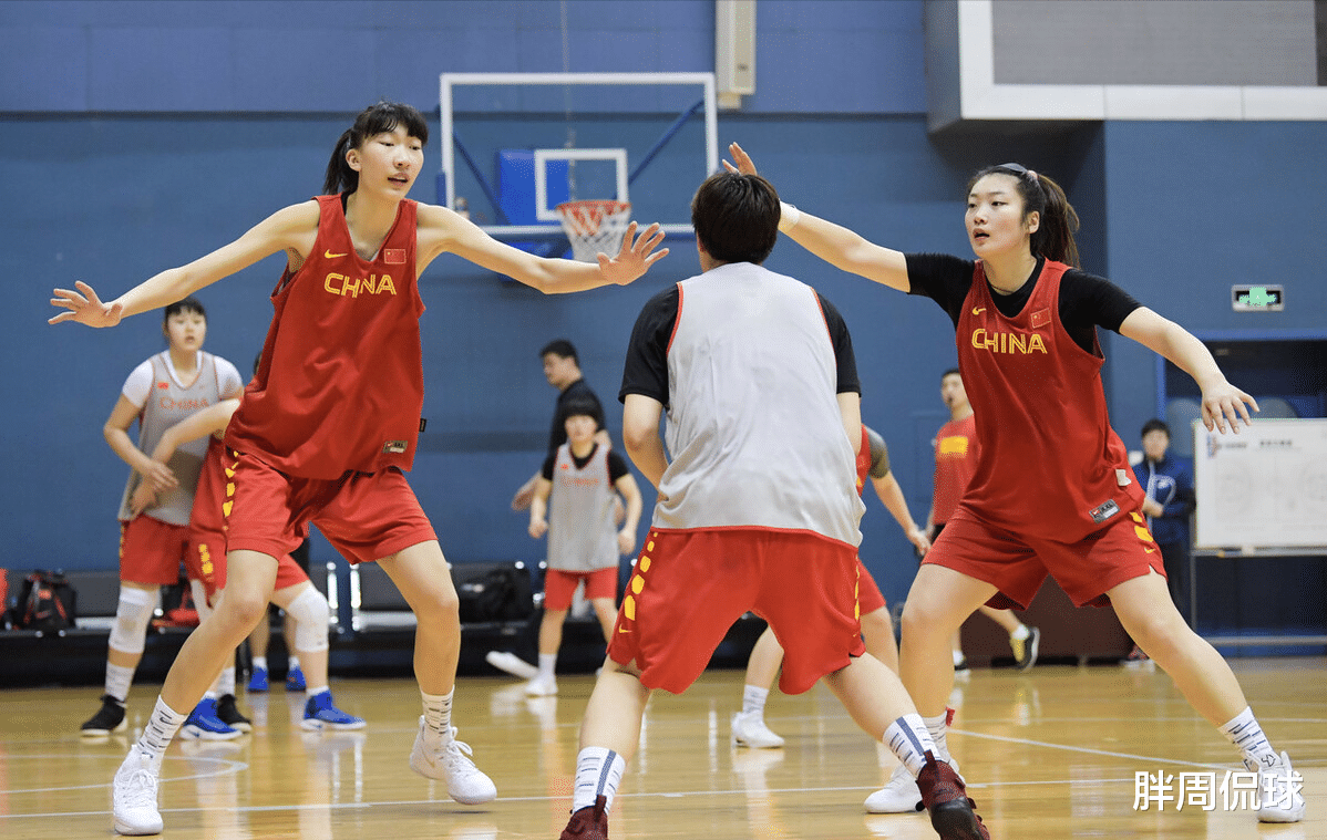 中国女篮|中国女篮敲定三大王牌中锋,45分大魔王亮剑东京,奥运冲击金牌