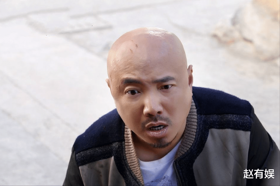 边城浪子|从无戏可拍、遭23家院线封杀，到成百亿票房导演，只因他做了这些