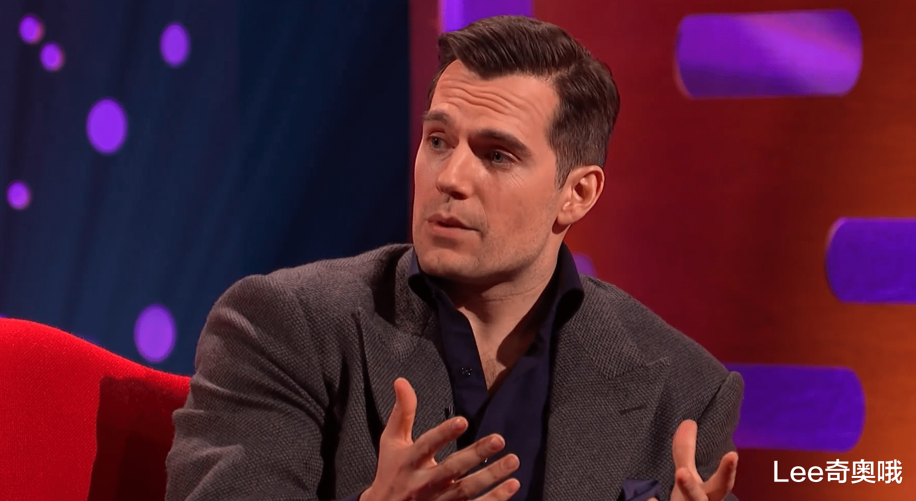 亨利·卡维尔|荷兰弟对话亨利·卡维尔 蜘蛛侠和超人的第一次相遇居然是在卫生间