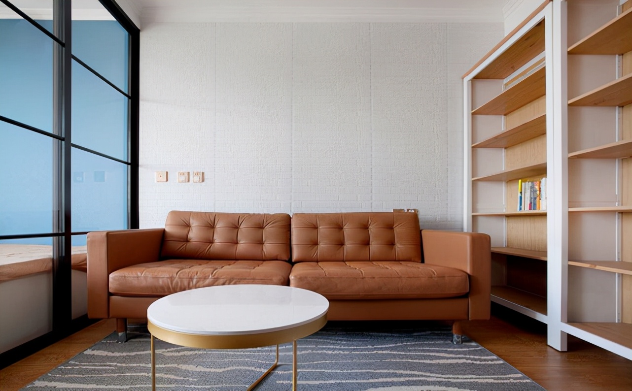 45平现代风一居室，满足看书的同时空间利用的很彻底