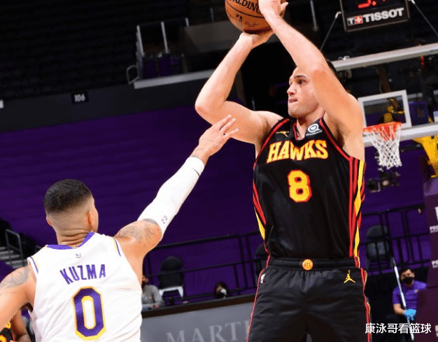 魔术队|爆冷!黑马险胜卫冕冠军,科林斯27+16,詹姆斯伤退哈雷尔23+11