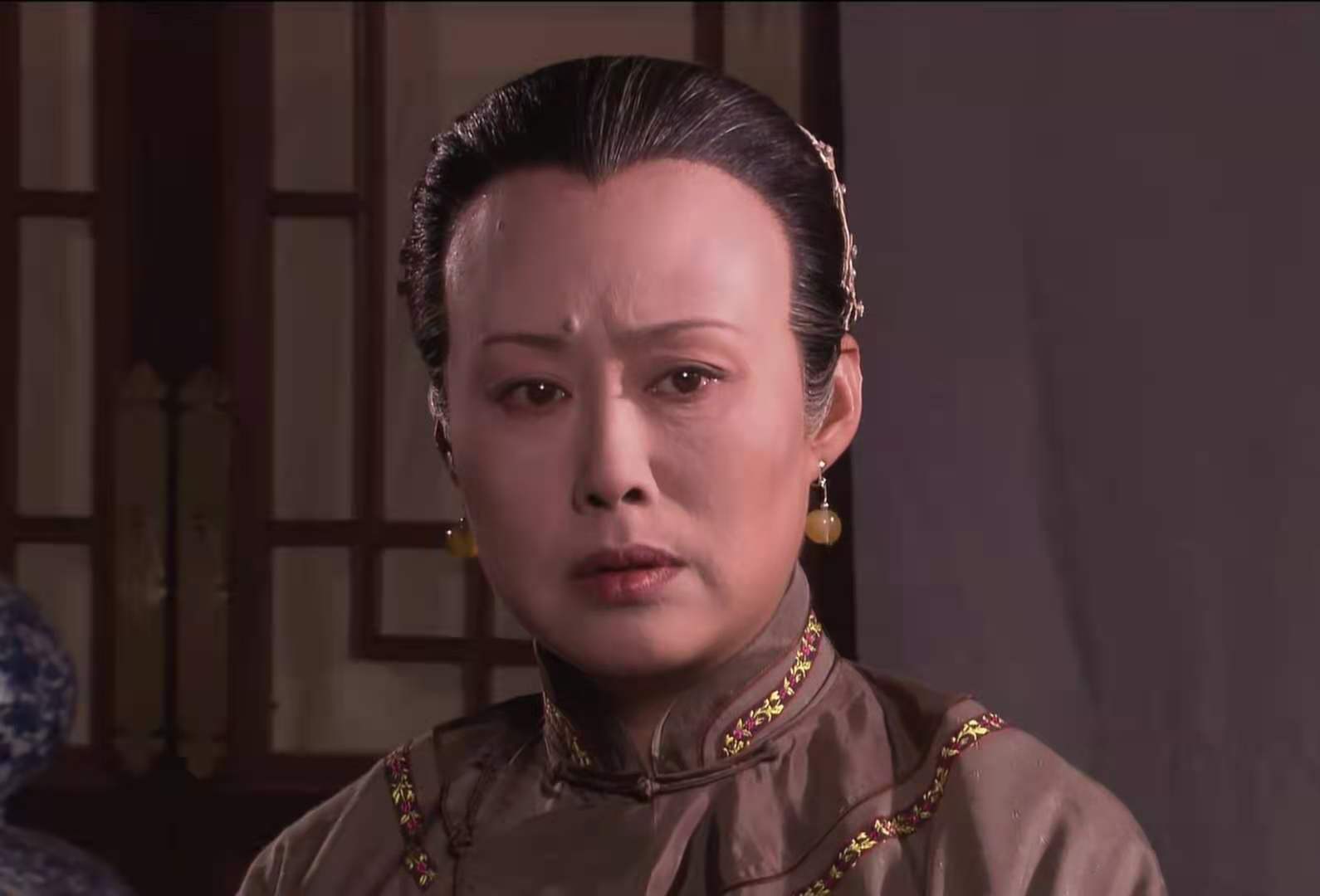 曹云金|《大宅门》：二奶奶为何只管景琦的婚事，却不着急让白玉婷出嫁？