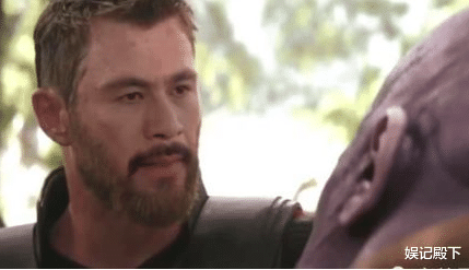 徐锦江|徐锦江再撞脸好莱坞影星，遭官方发文调侃，这脸是真的绝了！