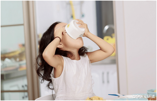 古今医案研读|孩子常喝煮苹果水，能帮助消积食？医生：养好脾胃，3个好处或不请自来