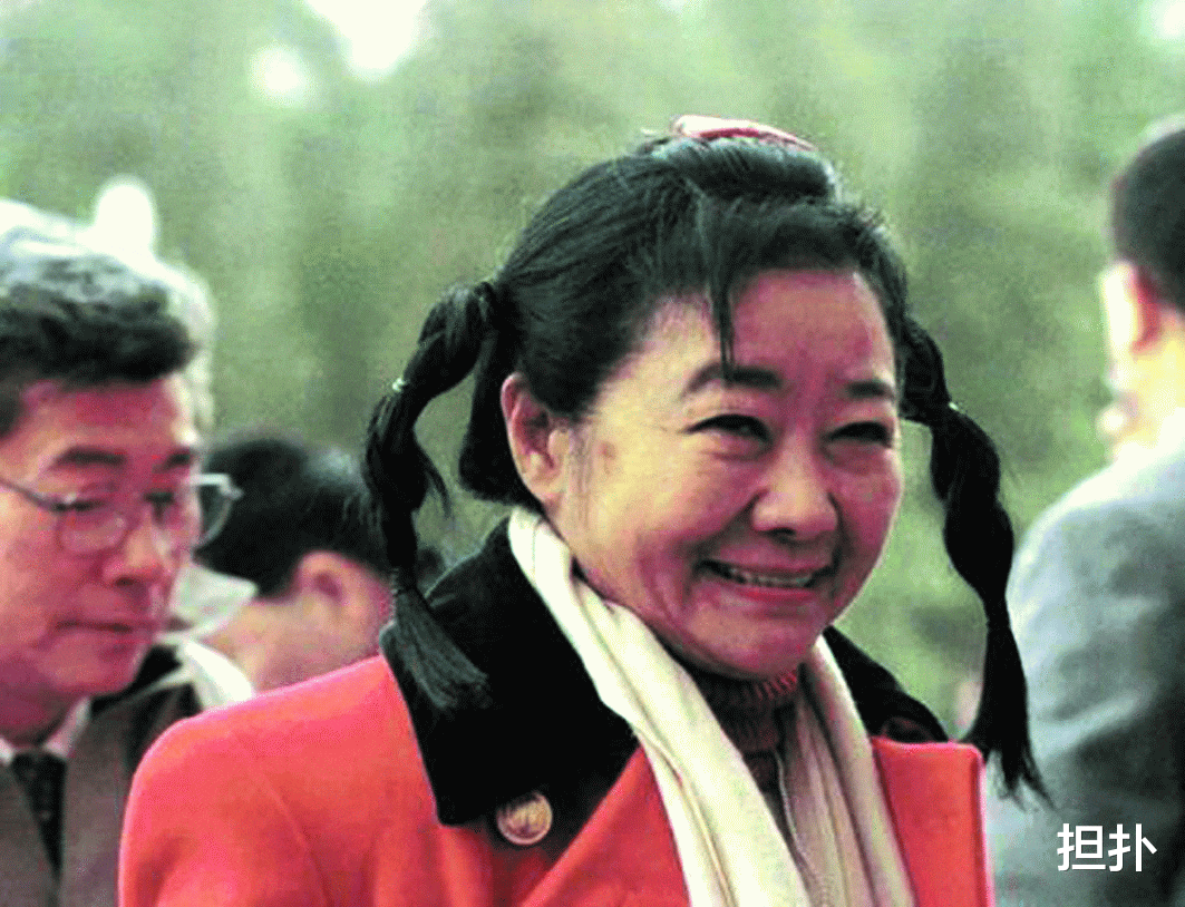 刘銮雄|刘銮雄放弃吕丽君，改娶了甘比，或许这都是为了保护吕丽君母子