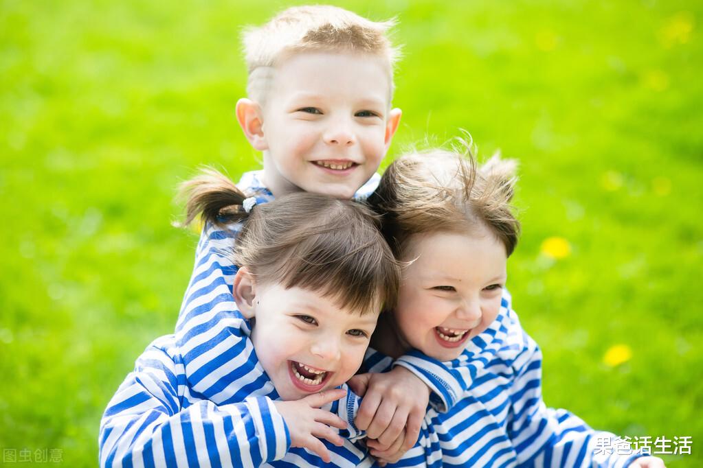 果爸话生活|有出息的孩子,都听父母说过这8句话,你说过几句?