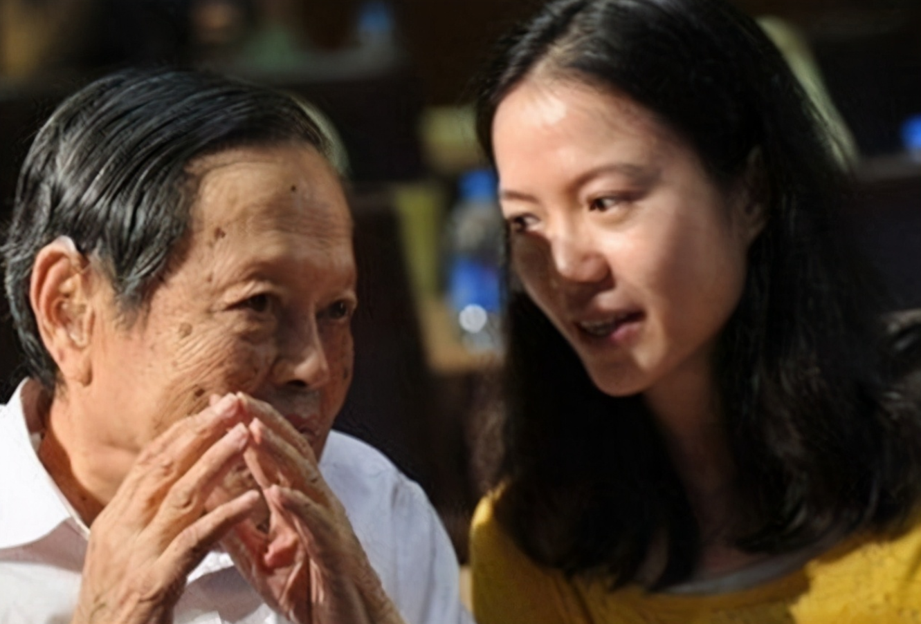 翁帆|翁帆：为了杨先生的身体，我十七年来都是早睡