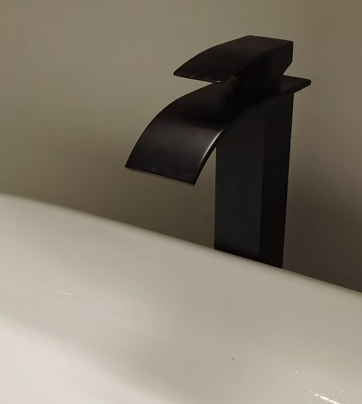 听我一句劝，装修不要搞特立独行那一套，要不翻车翻到不想要！