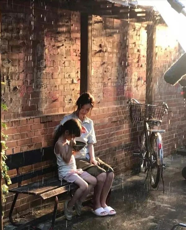 唐人街探案第三部|侮辱女性、插入广告？狂砍39亿票房的它，真的“烂”了？