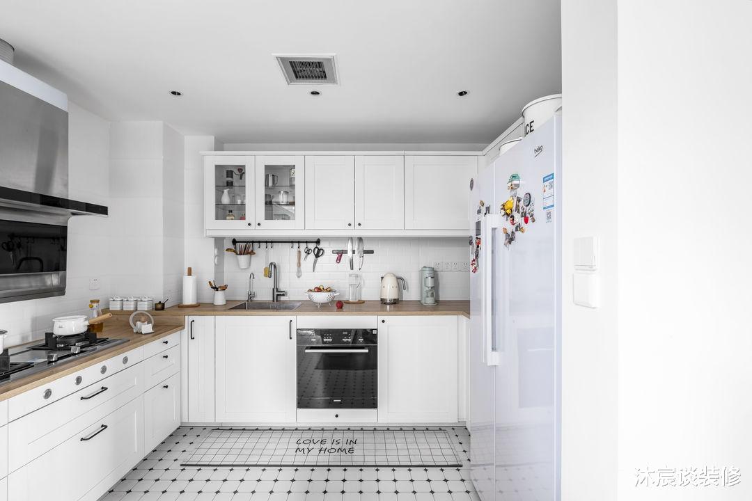 沐宸谈装修|向往田园生活的夫妻俩，把家装得清爽大方，还有让人快乐的大阳台