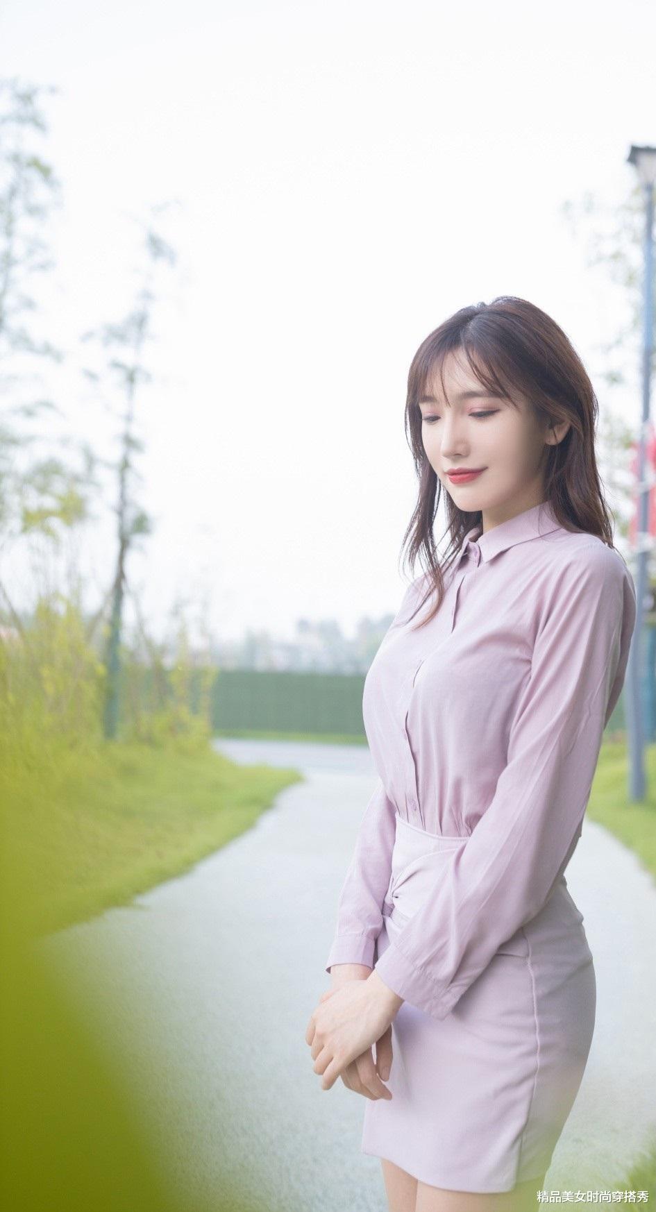 银行|职场中既要优雅得体又要不失干练，这样的套装裙为你增光添彩