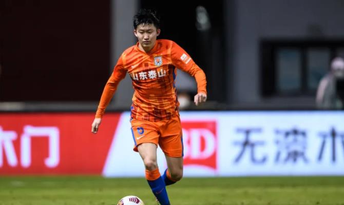 國(guó)足|感謝泰山！感謝郝偉！為國(guó)足培養(yǎng)了7位主力國(guó)腳，12強(qiáng)賽派上用場(chǎng)