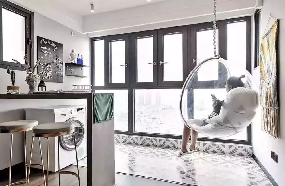 原来客厅和阳台打通一体才最实用!宽敞采光好,简直美爆了!