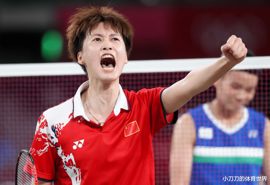 甩鍋|張藝曼何冰嬌輸球無(wú)緣決賽，國(guó)羽三駕馬車已成，省隊(duì)球員高興早了