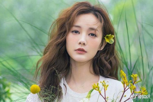 乐了冷知识 李一桐凭本事不红？姐会凭本事让你们闭嘴！晒五一旅行分界洲岛美照