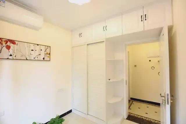 榻榻米|基装+3个衣柜+酒柜+鞋柜+榻榻米+飘窗柜=4万，89平三房这样最省钱