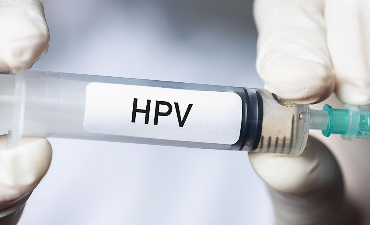 医生|一家三口接连查出HPV，医生直言：天天爱干净，为何还要共用“它”