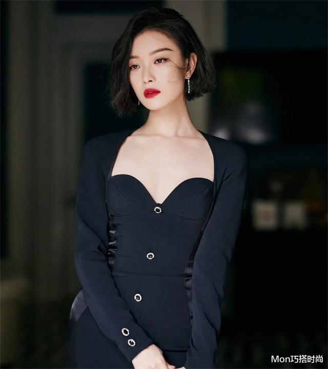 穿衣搭配 果然，能剪短发的女生都具备这3点，不是脸小就可以，快看你有吗