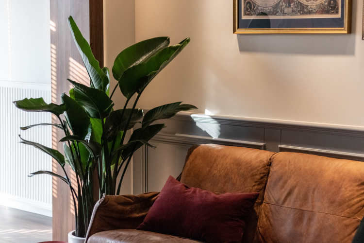 |24万装出70㎡复古风两居,低调奢华有气质,二人世界太美好了