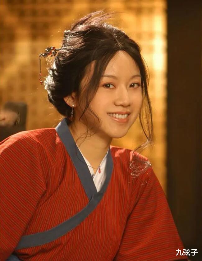 闫妮|“风情女人”闫妮干了多少糊涂事？她的大器晚成，不是没有原因的