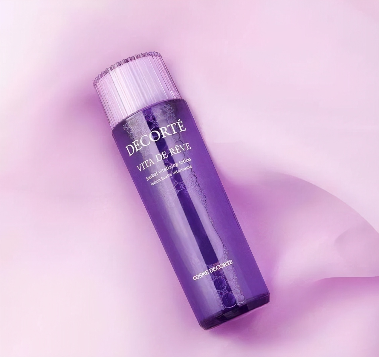 菲菲岚时尚|宝藏爽肤水，平价又大碗，给肌肤降降火，一定不要错过哦！