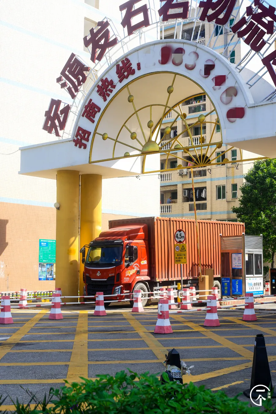房贷|深圳“厂哥村”，女生可以百里挑一？