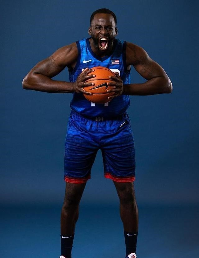 木莲点妈妈|美国男篮定妆照曝光！利拉德冷酷，杜兰特气质逼人，格林很聪明