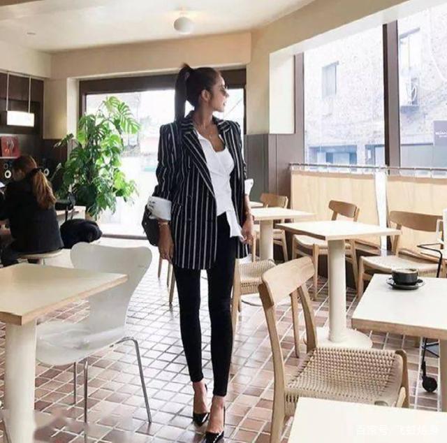 健身|44岁健身老阿姨,迷倒小16岁男友,这身材小编羡慕了