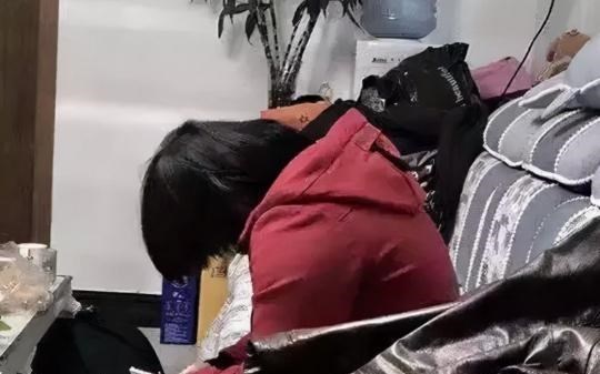 痛心!河南一少女失踪多年,竟被变态父子囚为“儿媳”,细节曝光