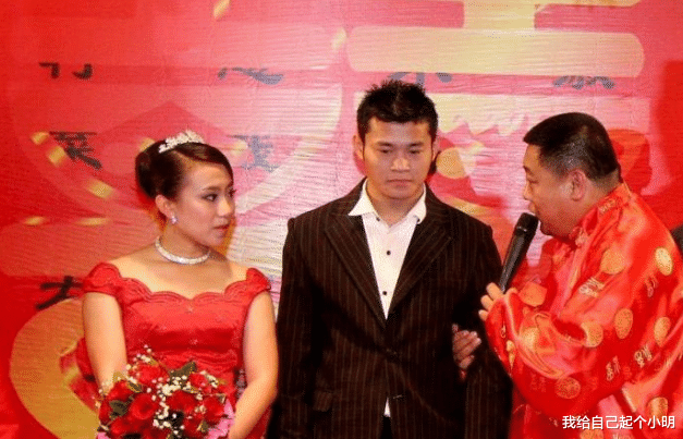 岳云鹏|曾上春晚火遍全国,因离婚惨被赵本山放弃,如今落魄回老家种地