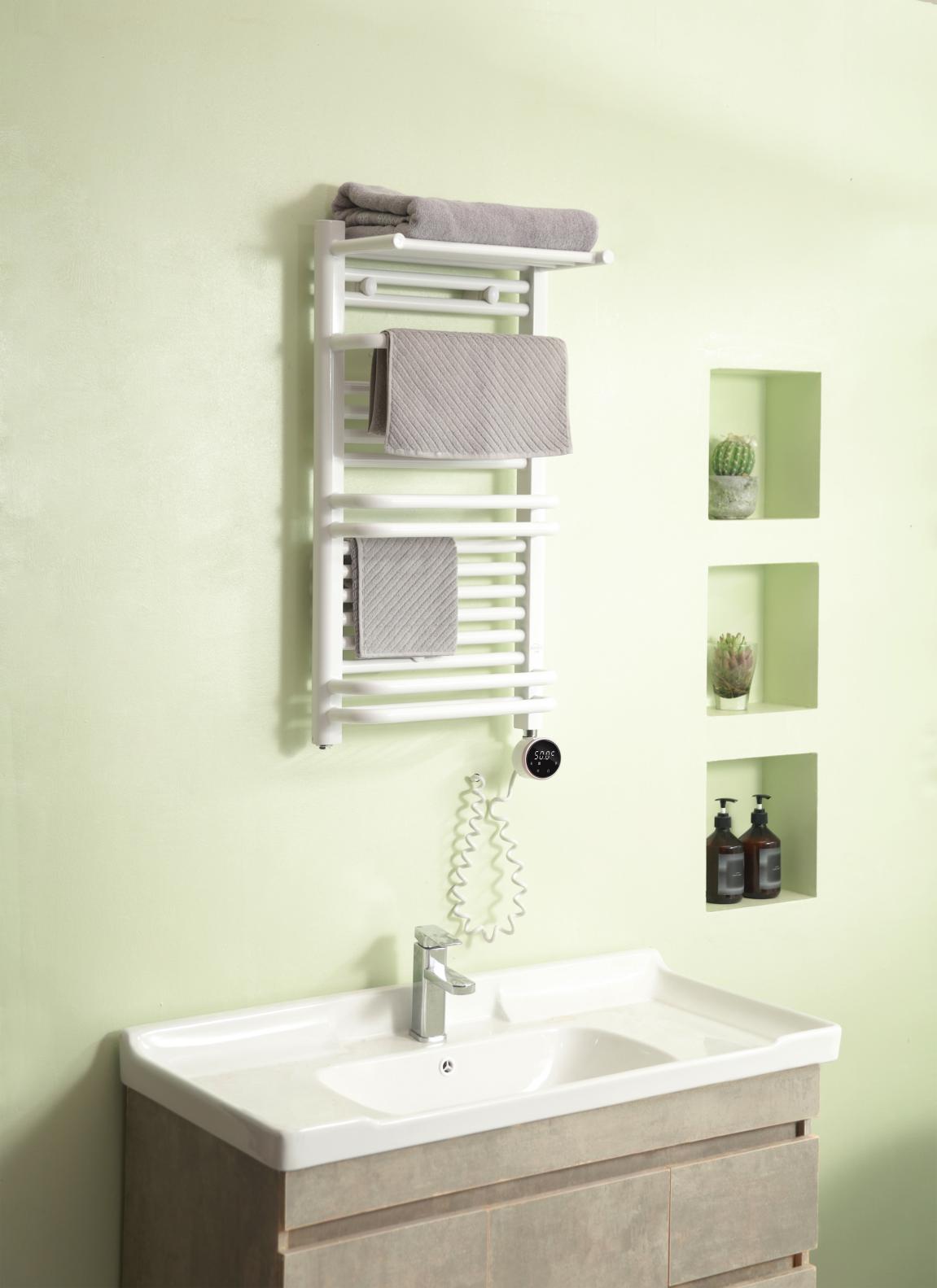 浴室必备神器!Get电暖气、电热毛巾架……冬天这样洗澡才不会冷