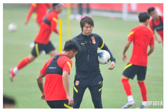 李铁|李铁亲口证实坏消息，国足12强可能换帅，新教练带队打日本韩国？