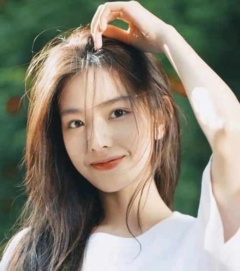 孙一宁|“王思聪曝孙一宁整容前真容”！女方黑料被扒翻车？