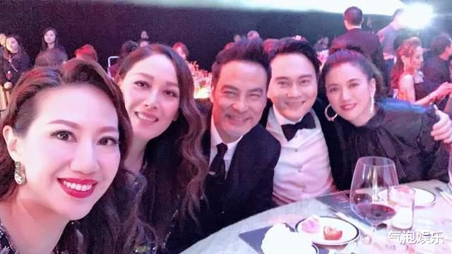 袁咏仪|袁咏仪紧急公关，魔童一句话差点断送父母前程，他的问题在教育上