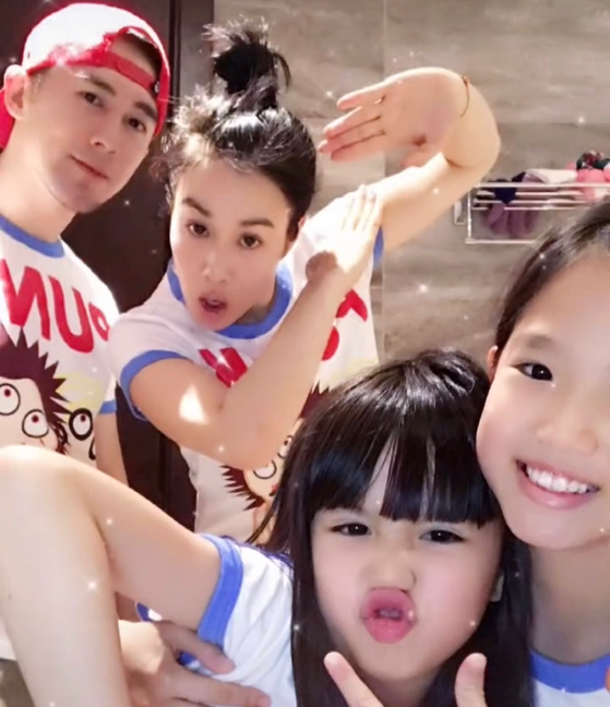 孙一宁|好温馨！张伦硕父亲节晒出女儿们亲密照，网友：钟丽缇再生一个吧