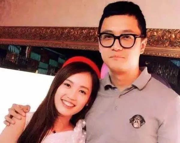 马蓉|马蓉到底有多惨，直播想通过网红翻身，却被广大网友羞辱骂下播