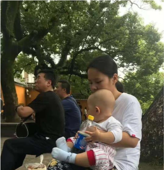何沐青谈|熊磊变乖巧了，小七和许敏关系相处很好，姥姥二次发声房子的问题