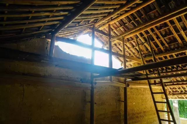 设计师回到乡村,花费480天将猪圈改造成别墅,躺在那就不想起!