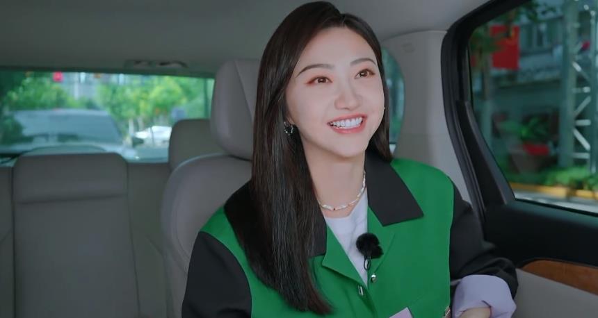 辰亦儒|《向往的生活》破24亿后，芒果再做经营综艺，景甜辰亦儒好会整！