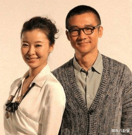 黄志忠|他成名后抛弃妻子，为娶娇妻愿净身出户，今52岁仍孤身一人