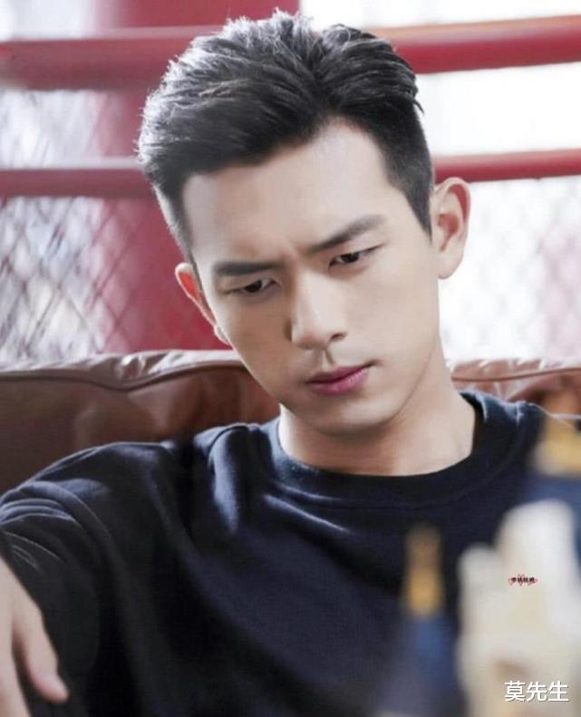 马思纯|众星声援新疆棉花，张馨予秀国产品牌，王源张艺兴李现处境尴尬