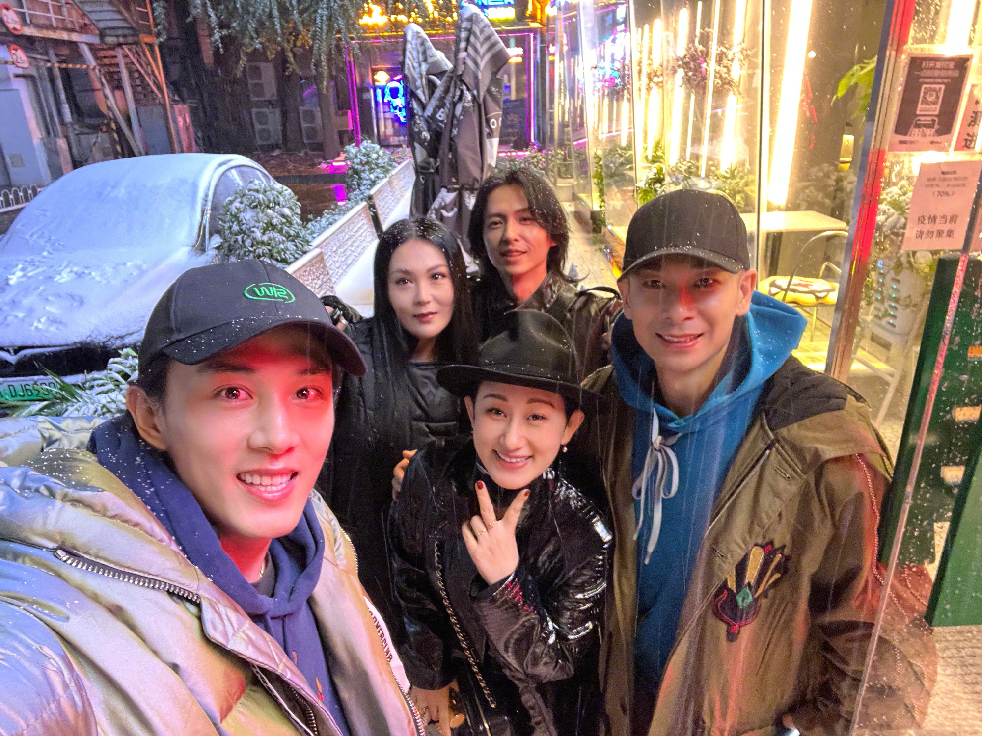 李承铉|高瀚宇和张晋聚会，赵文卓和李承铉聚会，《披哥》的友情还在继续