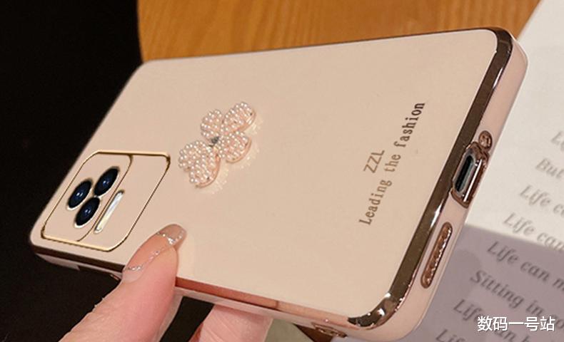 红米手机|红米K50保护壳曝光,骁龙870+后置三摄,三角形排列第一次见