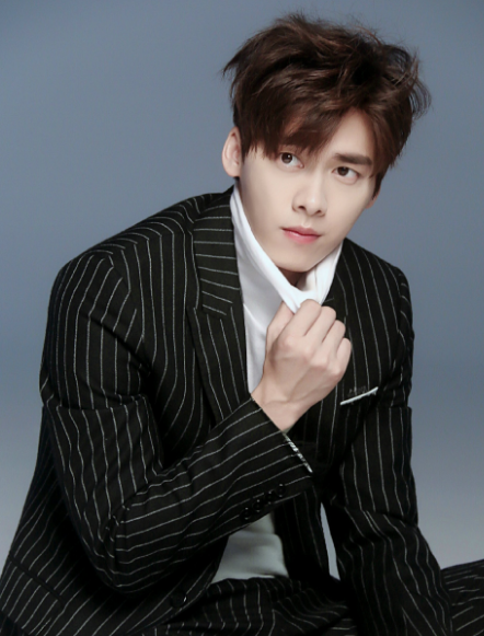 赵丽颖|《有翡》热度刚过，赵丽颖又一古装剧来袭，4大帅哥争男主