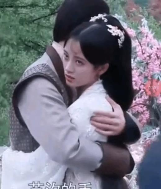 张哲瀚|张哲瀚作品全下架！曾在片场调戏多位女明星，连龚俊都不放过！