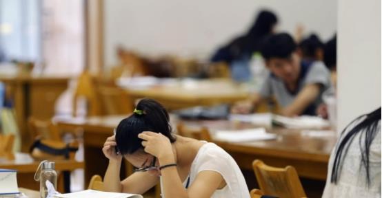 一更育儿|专科生准备“专升本”，四个“重要问题”要提前考虑，别白费力气