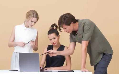 秘书|国庆节后到新公司上班，如果不适应该怎么办？