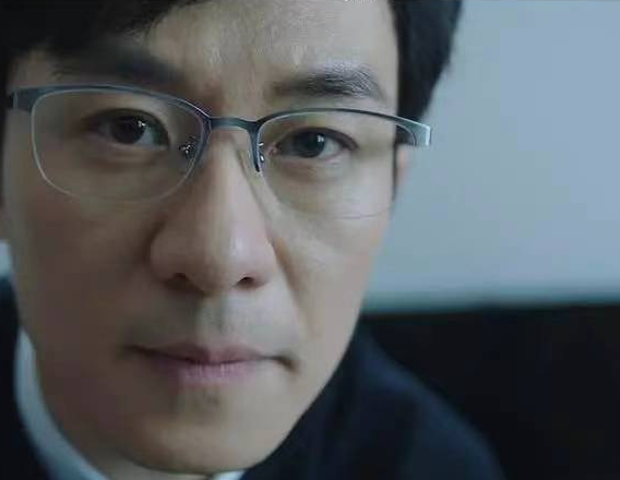 姚晨|《阳光之下》收官也没等到杨雨泽反水，白月光终是被李东恒演废了