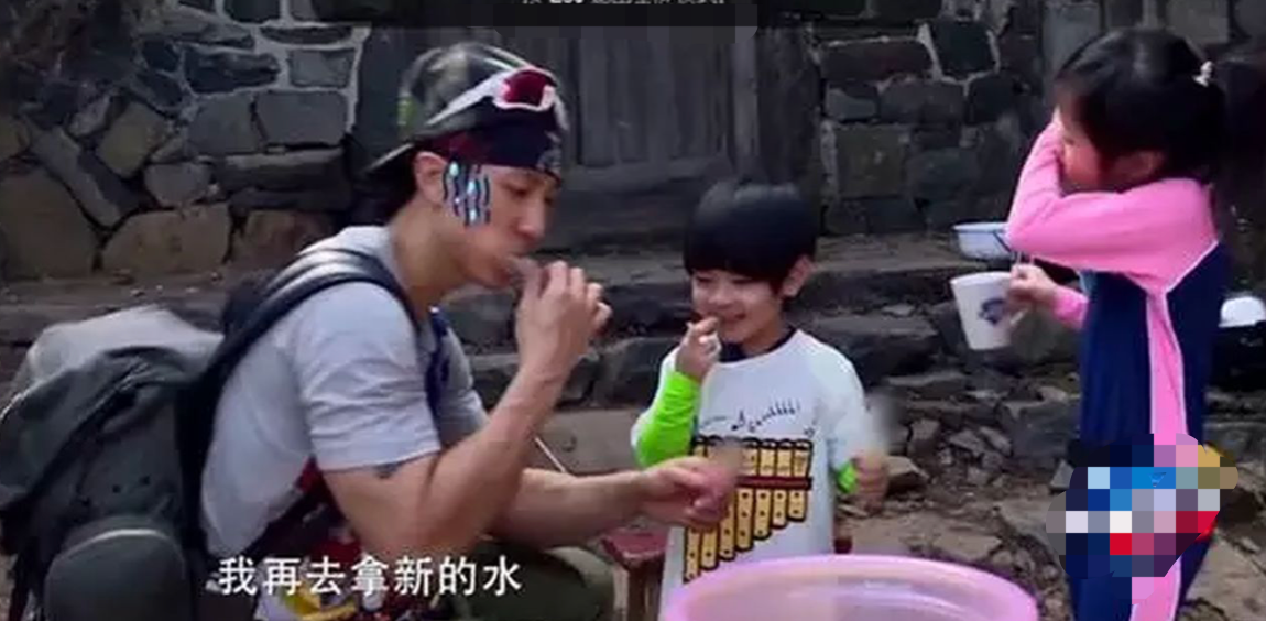 吴尊|吴尊晒《爸爸去哪儿》重聚照！颜值好高，Jasper浓眉大眼超可爱