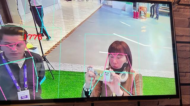 零售业 商场超市专卖店们,不敢再用“人脸方案”了